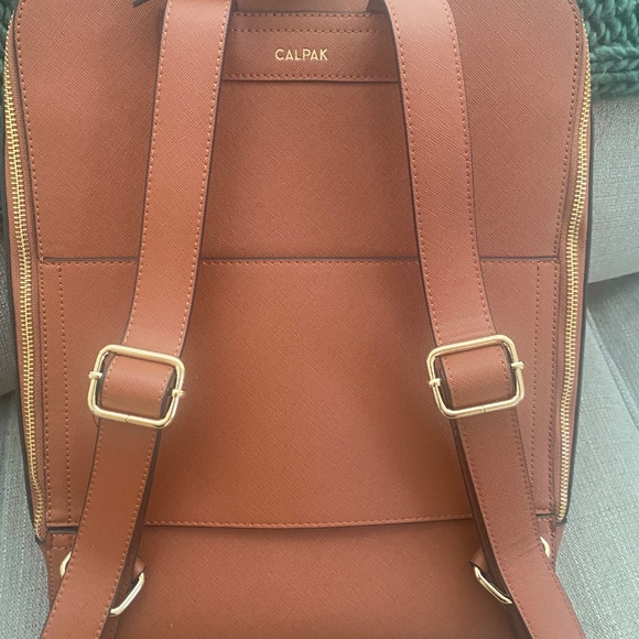 Calpak Kaya Laptop Bag - Picture 5 of 7